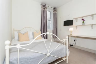 7 bed house, Daniel Street, Cathays, Cardiff, CF244NY - Image 9